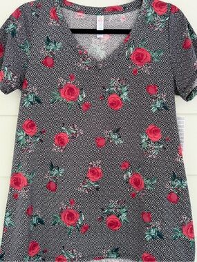Floral V-Neck Women's Top - Red Rose Print LuLaRoe
